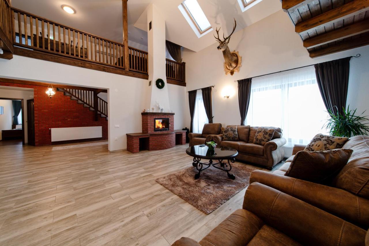 Transylvanian Relax House Lupeni  Extérieur photo